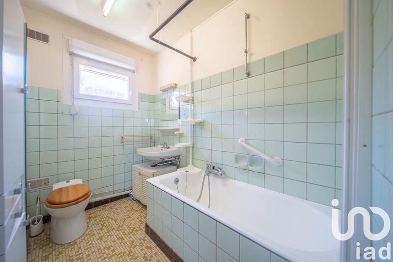 Maison - 104 m² - 5 pièces