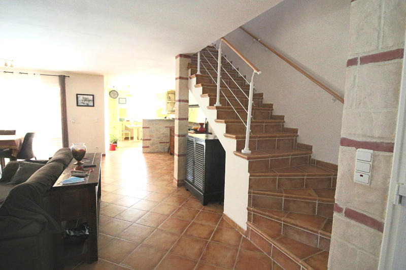 Maison - 171 m² - 6 pièces