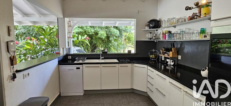 Maison - 175 m² - 5 pièces