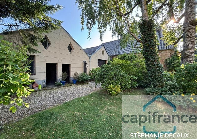 Maison - 315 m² - 13 pièces