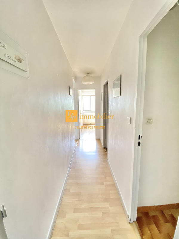 Appartement - 91 m² - 5 pièces