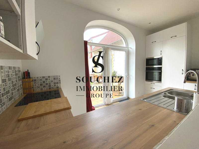 Maison - 328 m² - 7 pièces