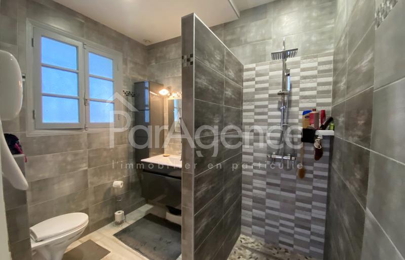 Maison - 102 m² - 5 pièces