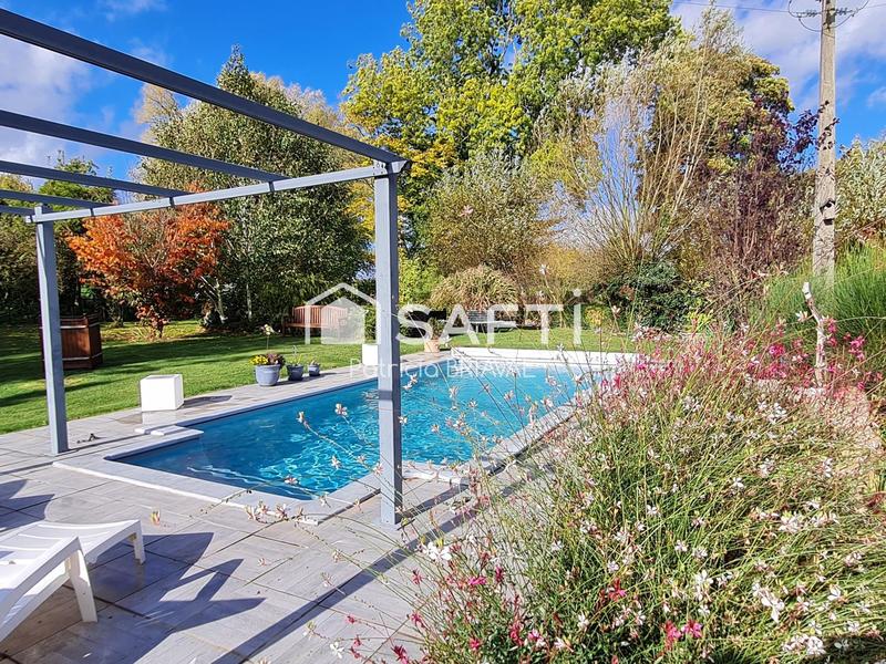 Maison - 137 m² - 7 pièces