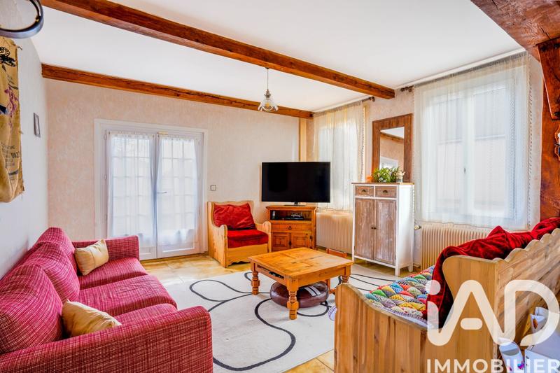 Maison - 200 m² - 6 pièces