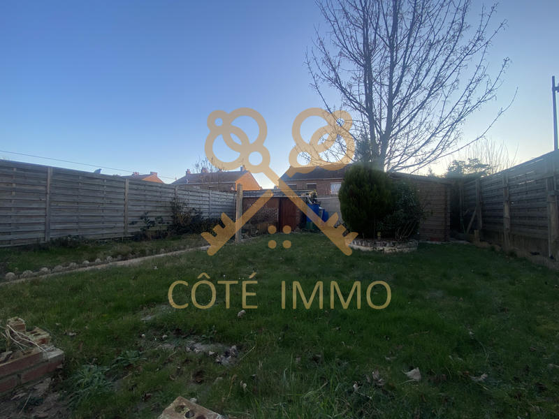 Maison - 97 m² - 6 pièces