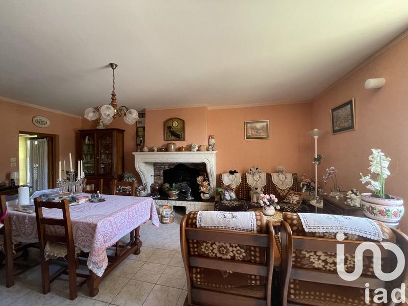 Maison - 208 m² - 4 pièces