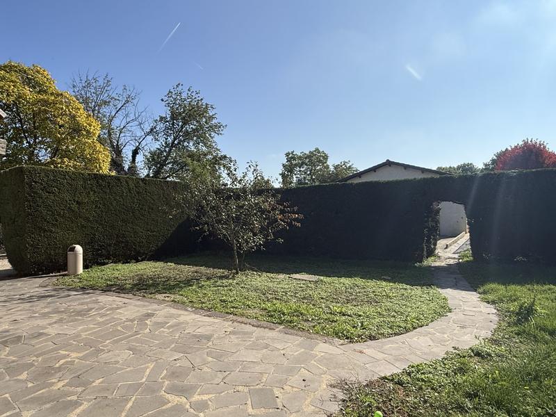 Maison - 175 m² - 8 pièces