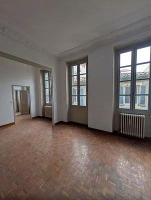 Appartement - 97 m² - 3 pièces