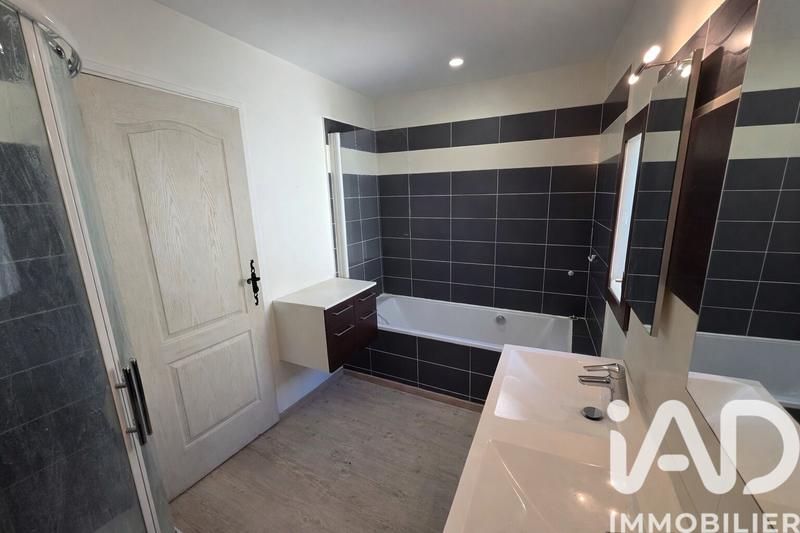 Maison de village - 70 m² - 3 pièces