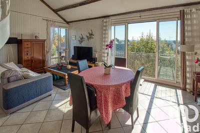 Appartement - 120 m² - 6 pièces