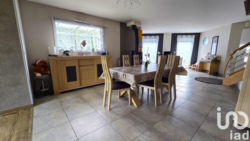 Maison - 155 m² - 7 pièces