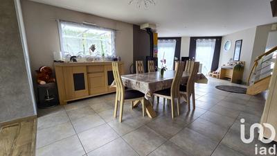 Maison - 155 m² - 7 pièces