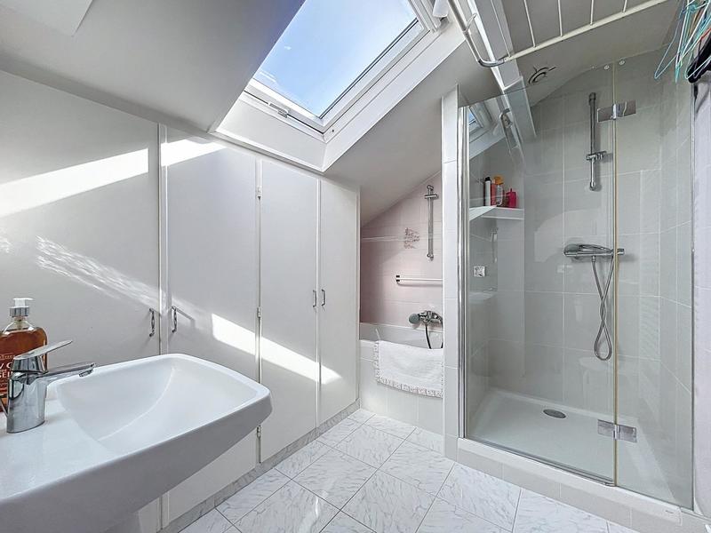 Maison - 183 m² - 6 pièces