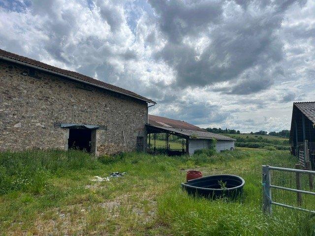 Corps de ferme - 351 m² - 9 pièces