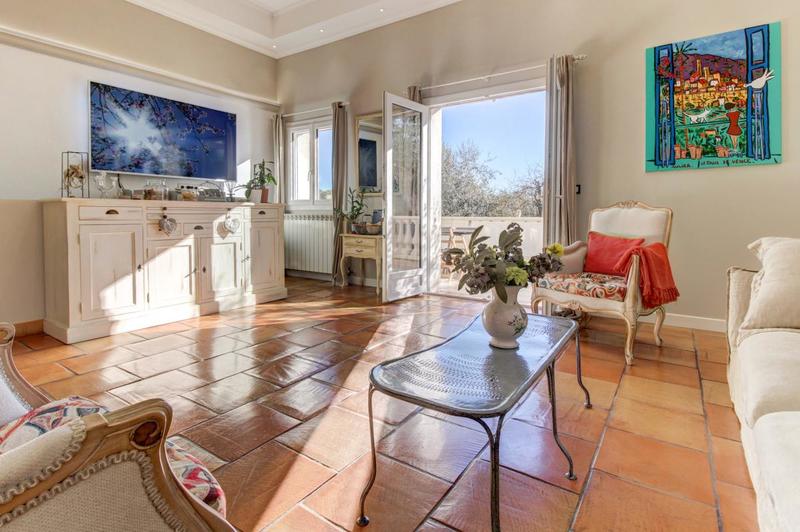 Maison - 104 m² - 4 pièces