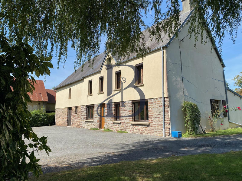 Maison - 111 m² - 5 pièces