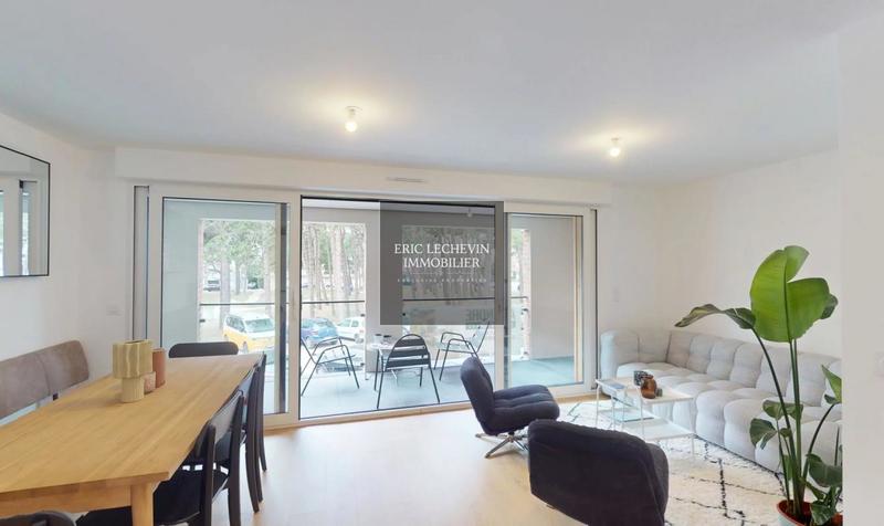 Maison de ville - 135 m² - 5 pièces