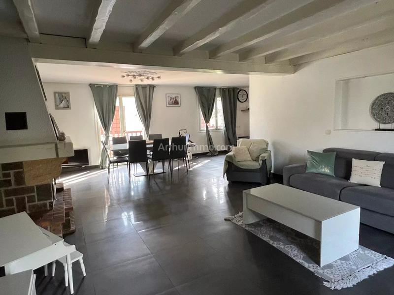 Maison - 154 m² - 10 pièces