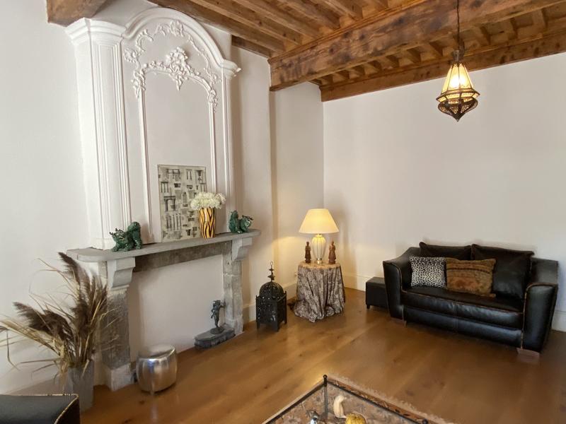 Maison - 320 m² - 6 pièces