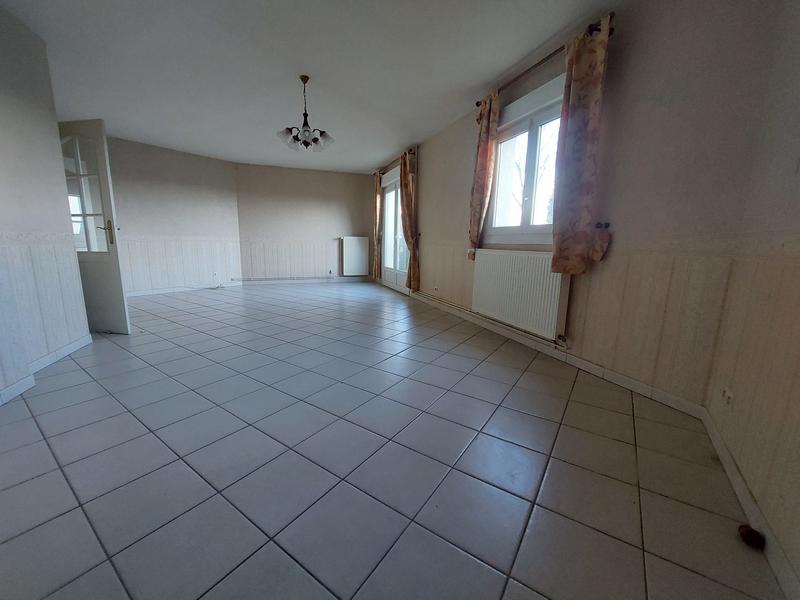 Maison - 140 m² - 7 pièces