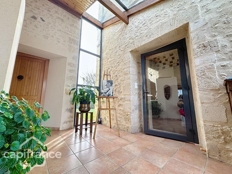 Maison - 291 m² - 12 pièces