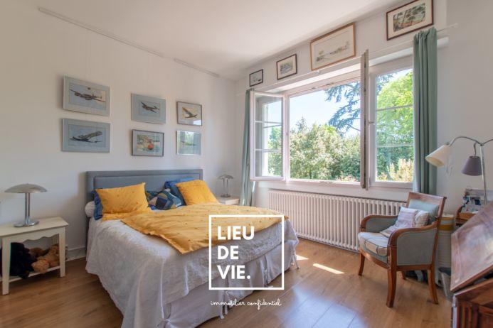 Maison ancienne - 203 m² - 7 pièces