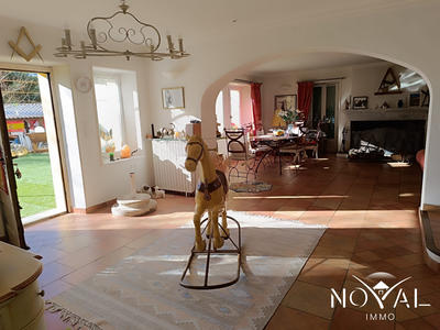 Bastide - 523 m² - 20 pièces