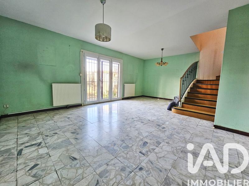 Maison - 95 m² - 5 pièces