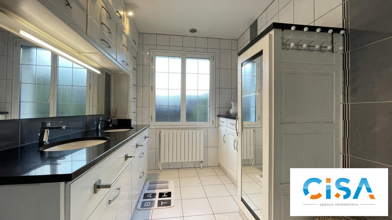 Maison - 126 m² - 6 pièces