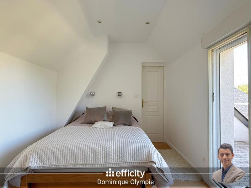 Maison - 155 m² - 8 pièces