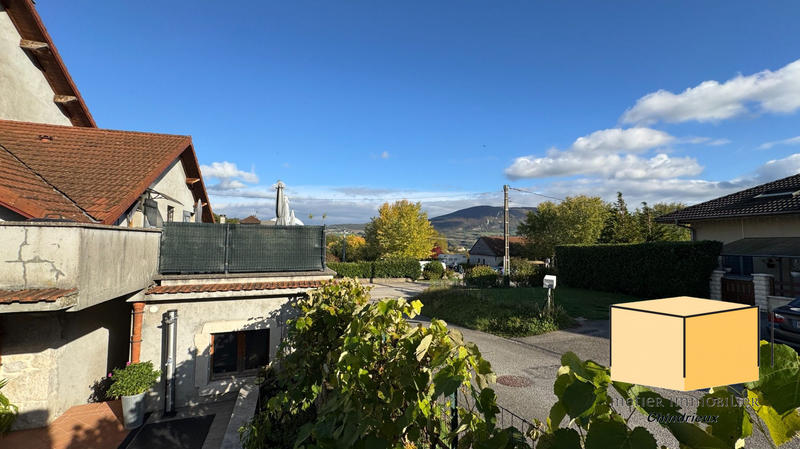 Maison - 213 m² - 6 pièces