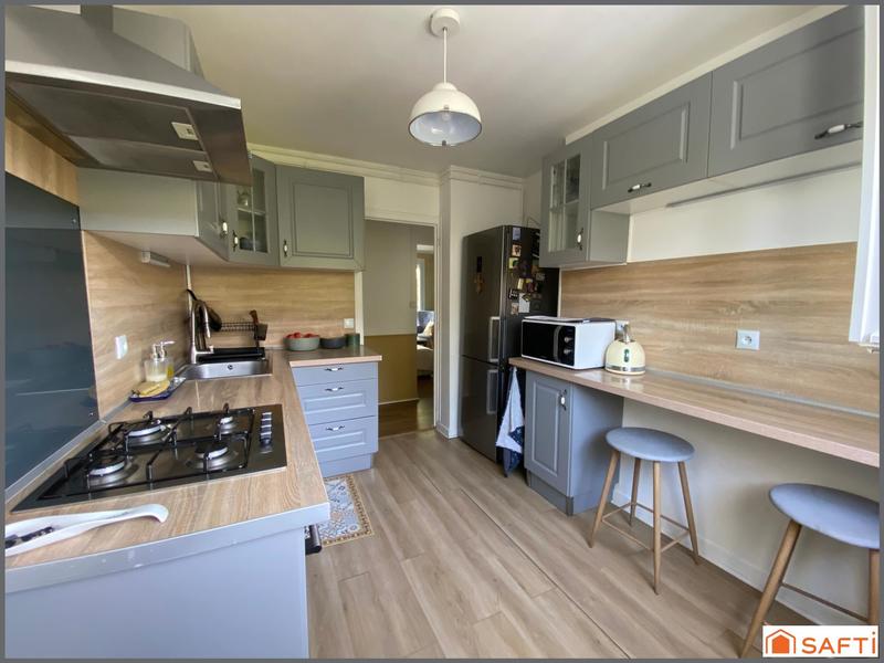 Appartement - 75 m² - 3 pièces