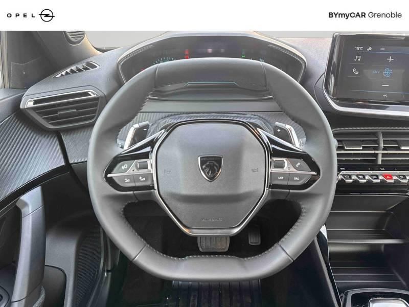 Peugeot 2008 Hybrid 136 e-Dcs6 Style