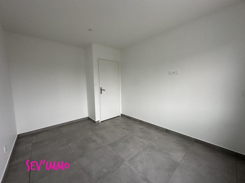 Maison - 98 m² - 4 pièces