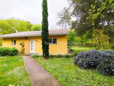 Maison - 84 m² - 4 pièces