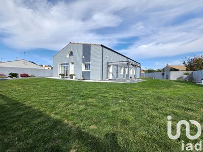 Maison - 141 m² - 5 pièces