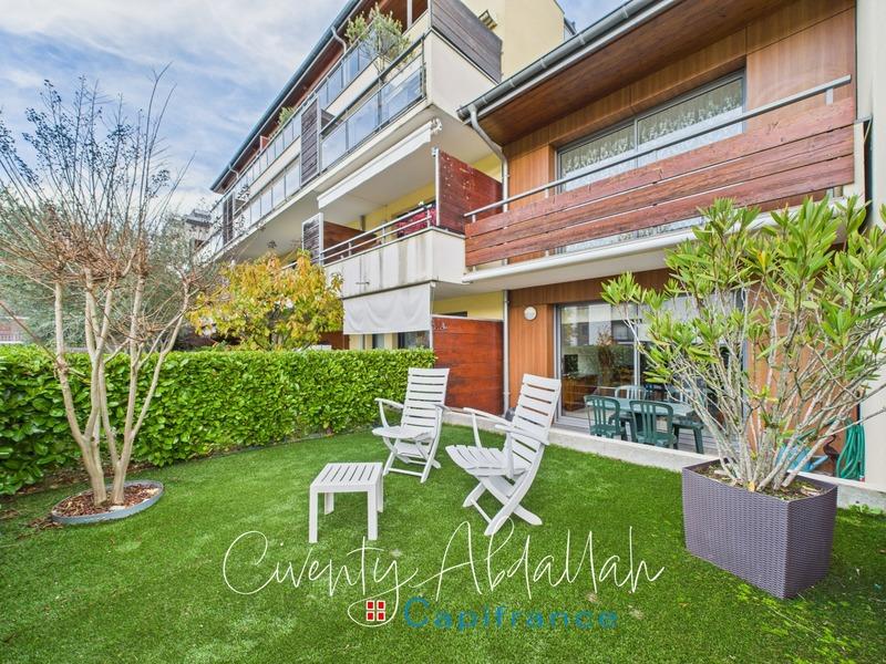 Appartement - 80 m² - 3 pièces