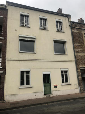 Maison - 100 m² - 6 pièces