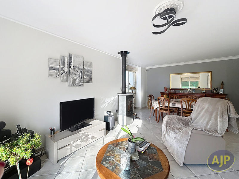 Maison - 130 m² - 5 pièces