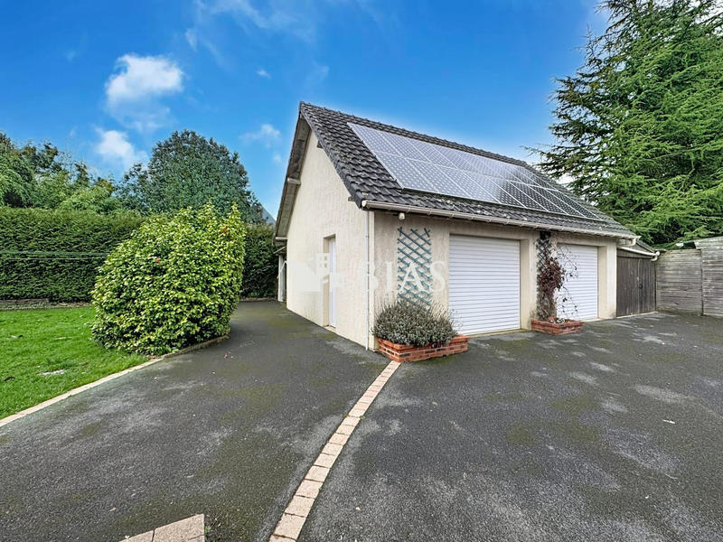 Maison contemporaine - 122 m² - 5 pièces