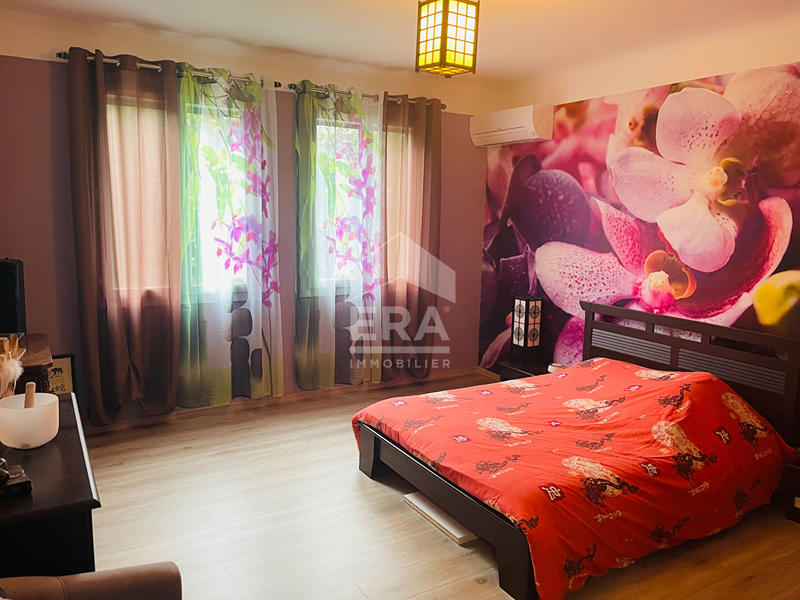 Maison - 136 m² - 5 pièces