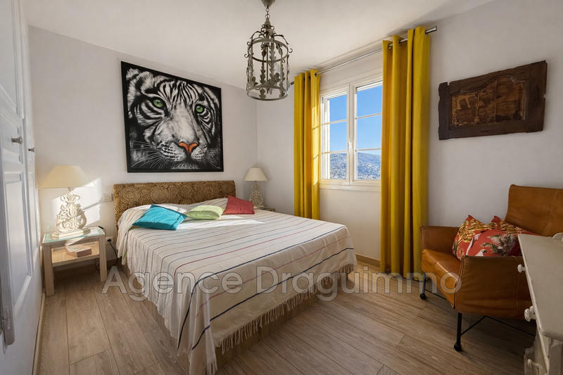 Maison - 152 m² - 6 pièces