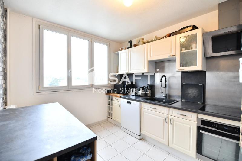 Appartement - 83 m² - 4 pièces