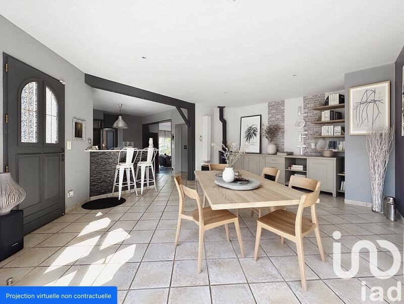 Maison - 200 m² - 5 pièces