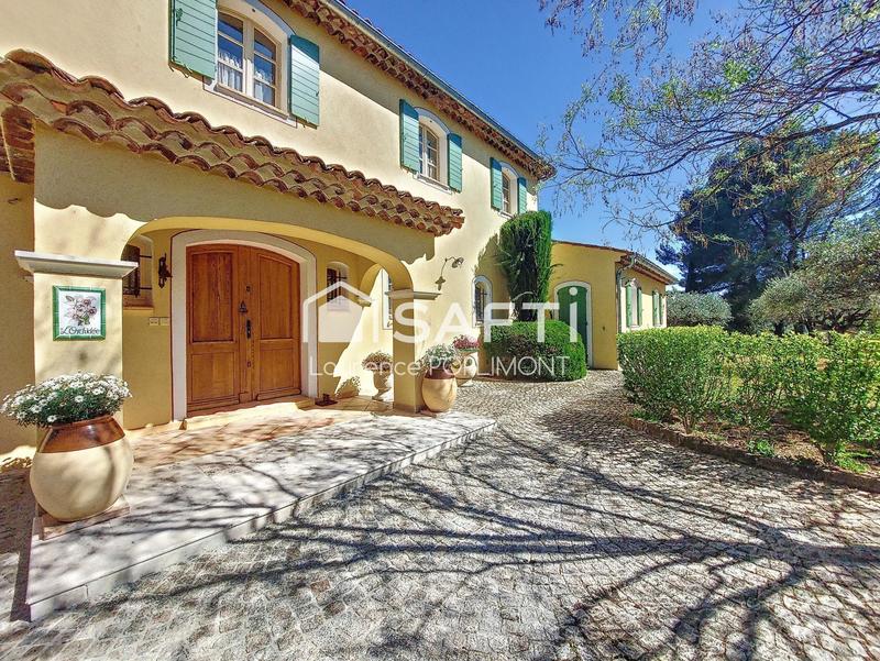 Bastide - 233 m² - 6 pièces