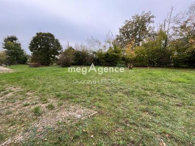 Terrain constructible - 470 m²