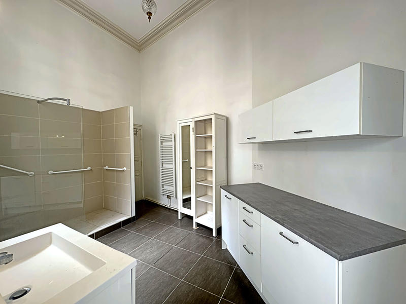 Appartement - 125 m² - 3 pièces