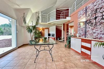 Maison - 176 m² - 5 pièces