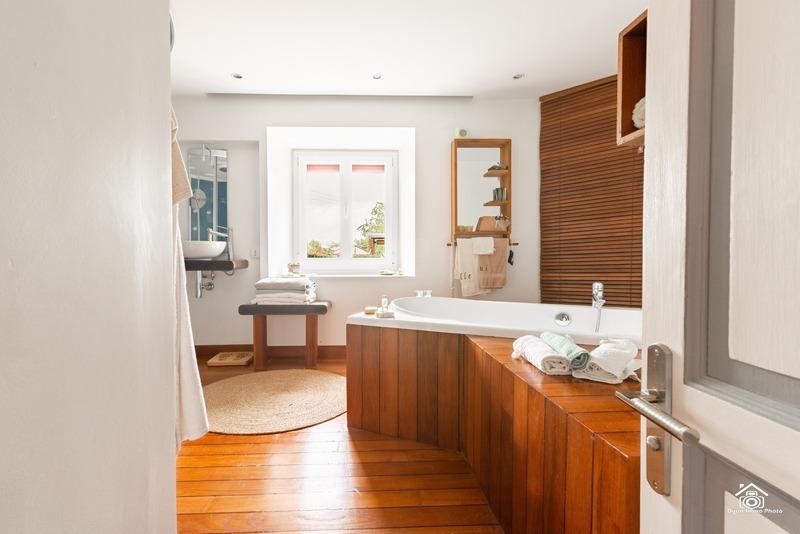 Maison - 272 m² - 8 pièces